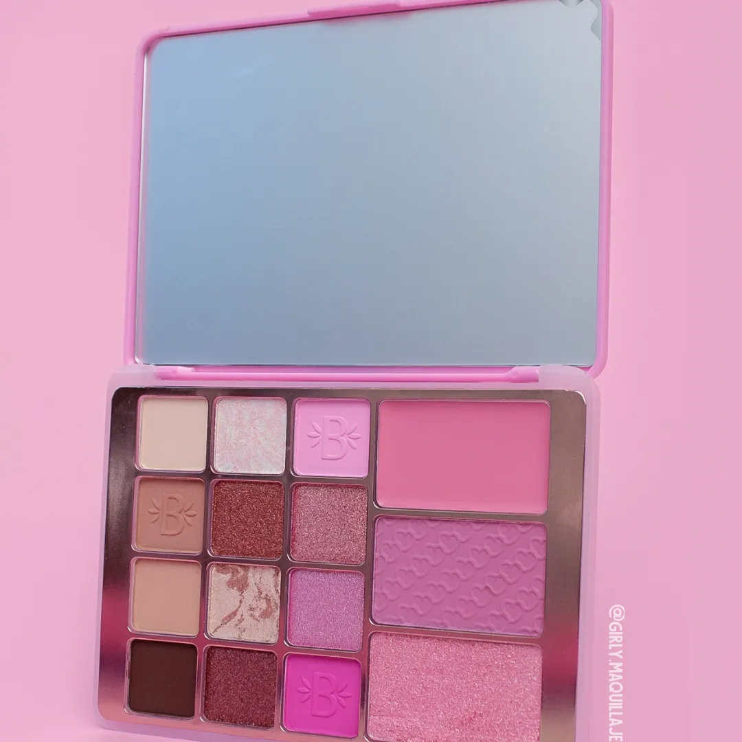 PALETA DE SOMBRAS Y RUBORES LUXURY TONO 01